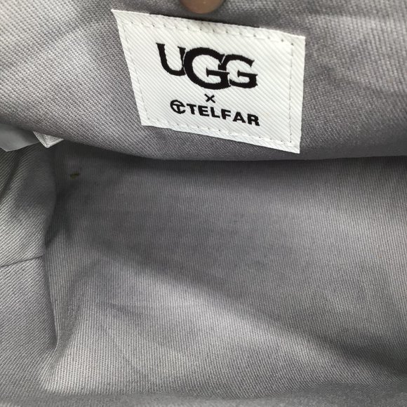 UGG X TELFAR FLEECE SMALL SHOPPING BAG IN HEATHER GREY - Picture 10 of 11